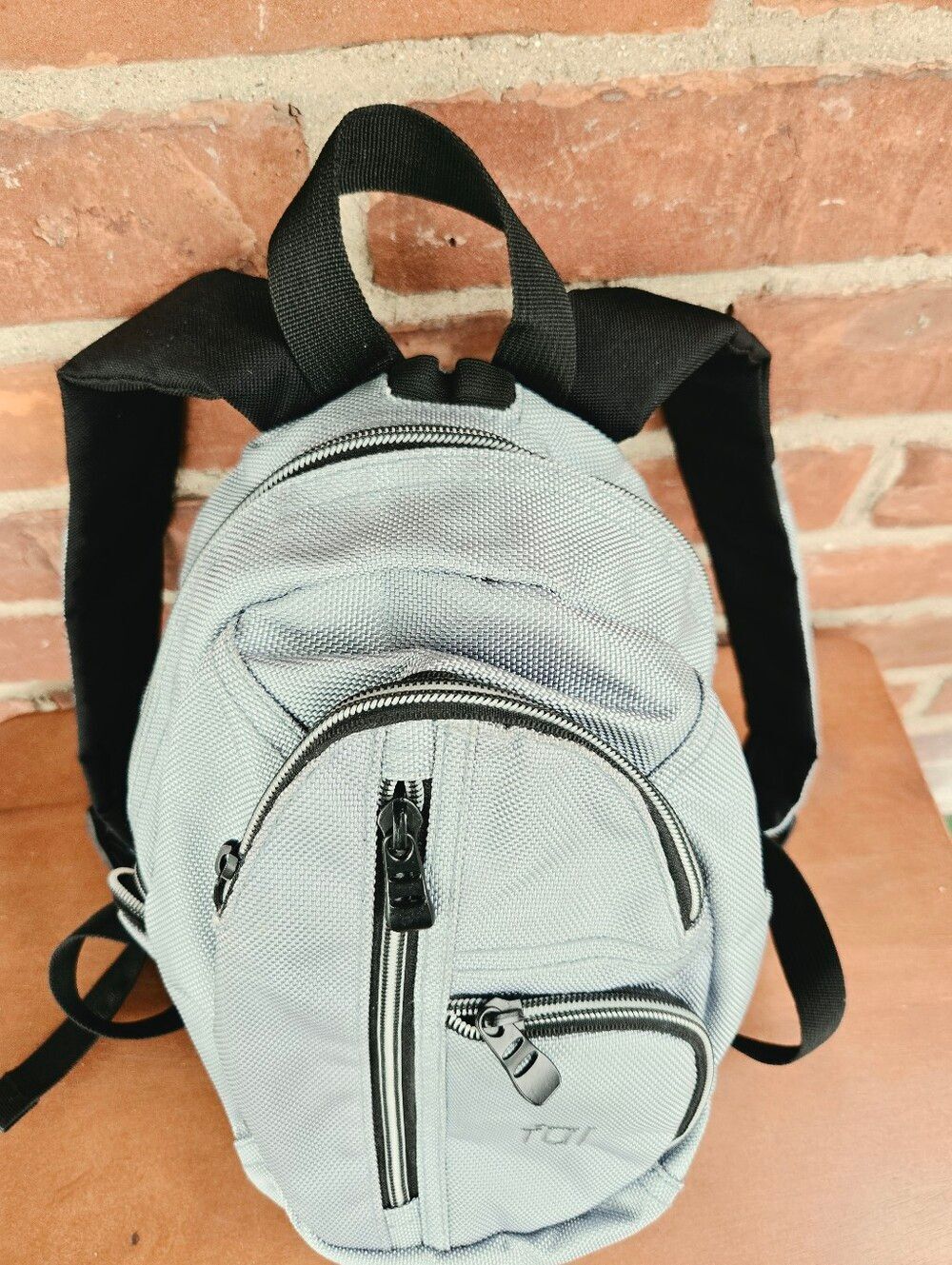 Ful Mini Backpack Textured Travel Daypack - Picture 3 of 11